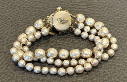 Vintage MIRIAM HASKELL Bracelet Triple Strand PEARL GILT FILIGREE Baroque SIGNED - Bild 11 von 13