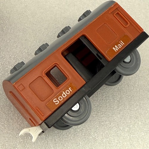 Thomas & seine Freunde Tomy Trackmaster 1 lästiger LKW 2 Benzinautos 1 Sodor Mail - Bild 13 von 19