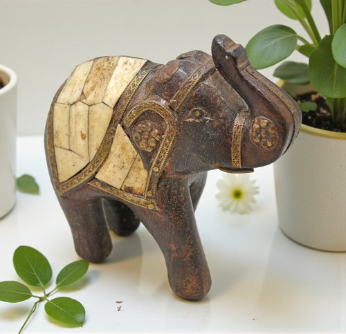 Antique Wooden Elephant Figurine Original Old Fine Hand Carved - Picture 1 of 7