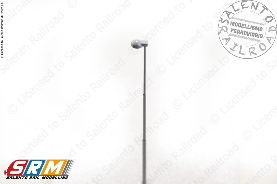 SRM 0702 - H0 1:87 - Lampione stazione / urbano verniciato grigio 12V DC - Immagine 3 di 3
