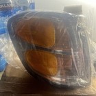 TO2531143 New Signal Turn Lamp Front Right Passenger 01 02 03 04 Sequoia