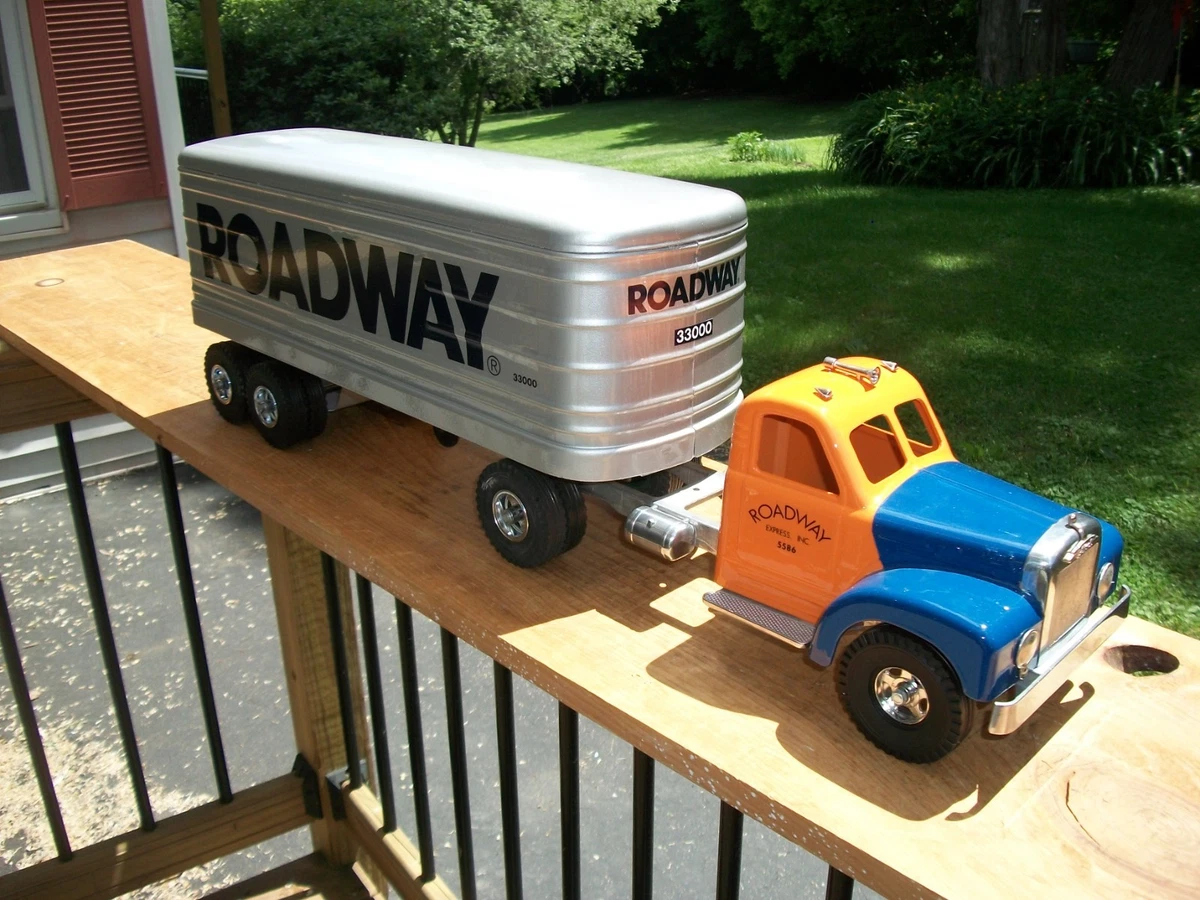 Smith Miller Vintage Manufacture Diecast Tractor Trailers/Semis