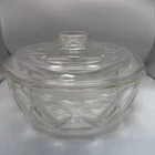 Vintage 1970's Pyrex Thumbprint Teardrop Cassarole Dish/Bowl With Lid 8.75"