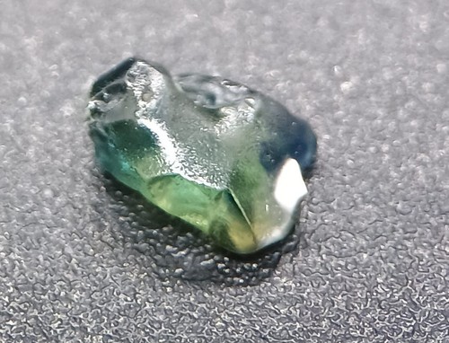 NATURAL AUSTRALIAN Rough Bright BLUE-Green SAPPHIRE 1.17ct SI1 Tasmania Unheated - Picture 7 of 24