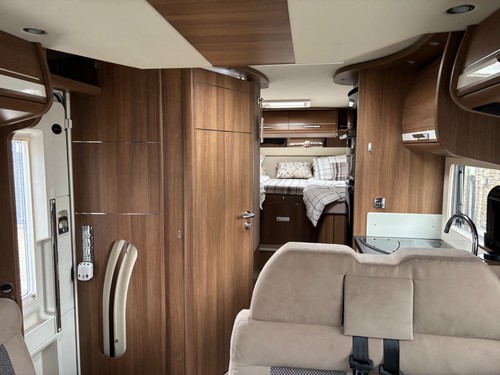2017 Carthago T148h, Automatic Fiat Ducato 180 Bhp Motor home - Picture 18 of 24