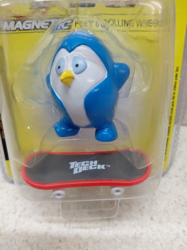 Vintage Tech Deck Dude PIG Penguin New Sealed Skate Crew 2 SUPER RARE 2002 - Picture 2 of 3