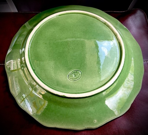 Pair of Rare Vintage French “Terre Provence” Pottery Plates (11.5”/29cm, 2.25kg) - Picture 8 of 24