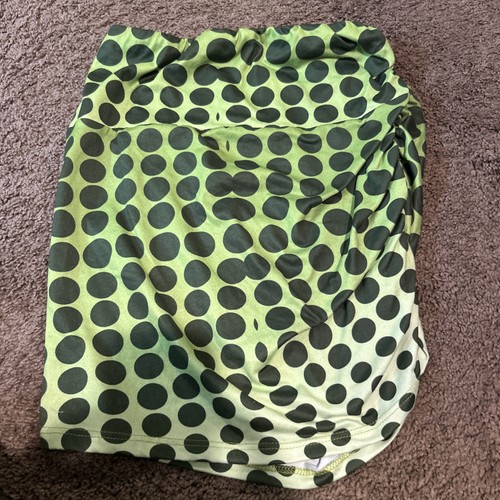 Fashion Nova Minirock grün Tupfenmuster Gr. M gerafft - Bild 3 von 5