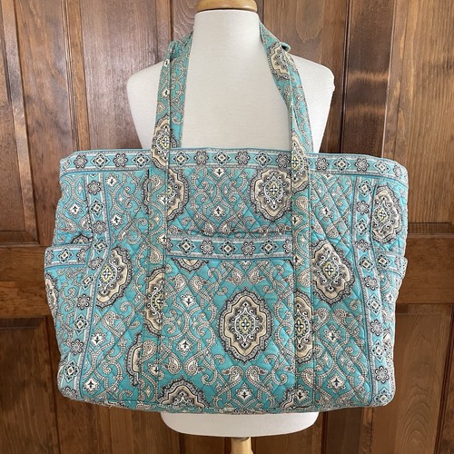 Vera Bradley Totally Turquoise Weekender Bag Tote Retired 22x13x7 Zips Pockets