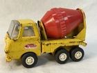 vintage mini Tonka truck - 1960’s pressed steel yellow cement truck 5"