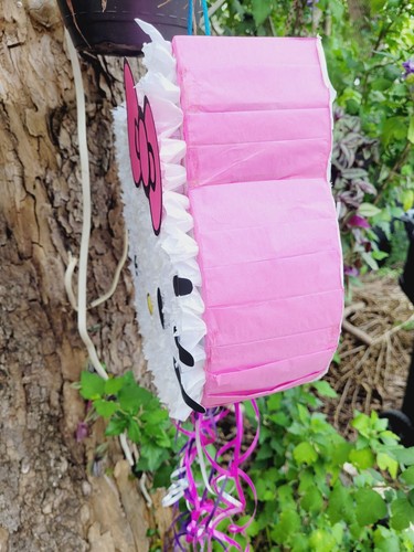 Hello Kitty Pull String Piñata Handmade Birthday Party Decor Pinata Small - Picture 5 of 7
