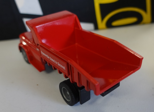 Ertl 1960 Chevy Cab Dump Truck Dyersville Sand & Gravel - Picture 4 of 4
