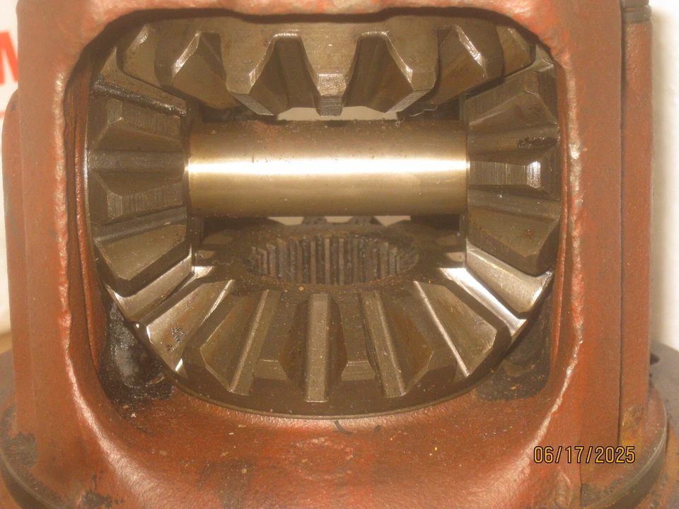 3.23 DROP OUT VINTAGE PONTIAC 3.08 OLDSMOBILE 9.3 GASSER CATALINA GRAND 88 98 Foto 2 de 4