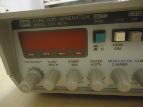 GW GFG-8050 Function Generator - Picture 6 of 22