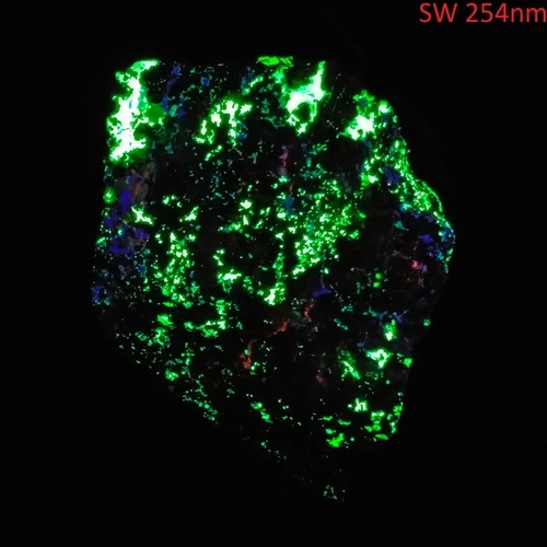 Clinohedrite Hardystonite Willemite three colour SW fluorescent Franklin 1.66kg - Picture 9 of 10