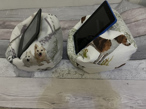 Dog XL Beanbag lap Cushion IPad Pro Tablet Kindle holder stand Gift Him / Her - Picture 2 of 10