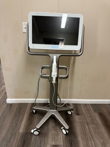 iTero element 2 scanner - Picture 1 of 2