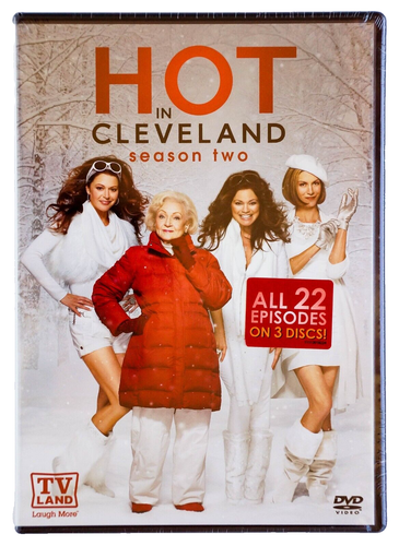 Hot in Cleveland: Season Two (DVD, 2011) All 22 Episodes on 3 Discs, TV Land NEW - Picture 1 of 4