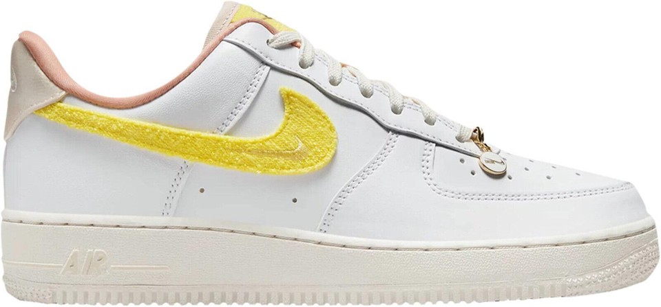 Air force 1s mama addition Nike Air Force 1 Color Mama - Double G Customs - Custom sneakers main image 3