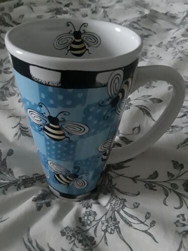 Signature Alicia Tormey Designs "BUG ME" Blue BEE Stoneware Tall Coffee Tea Mug - Picture 1 of 15