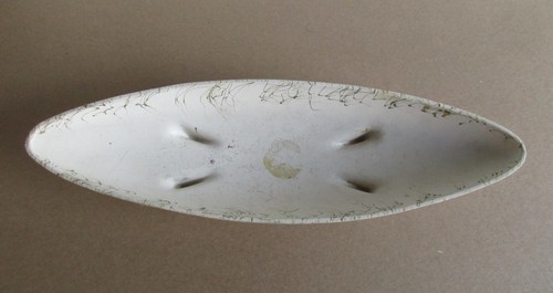 1960s White Ikebana Footed Boat Vase Japanese - Picture 8 of 24