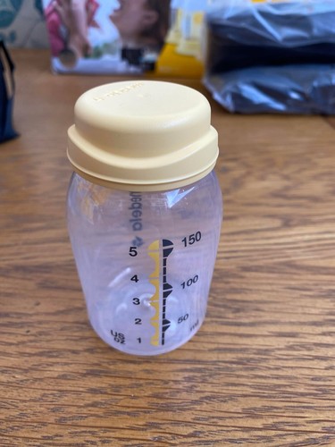 Medela Freestyle Flex Double Electric Breast Pump - Yellow. SPARE PARTS CHOICE - Picture 23 of 32