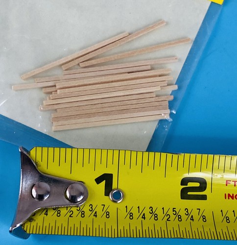 Blair Line Signs 198 HO Scale Wood Sign Posts 20 Pack NEW SEALED NOS - Picture 5 of 5