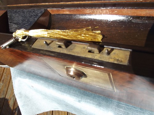 Brass bound Walnut Writing Slope with 2 locks and keys 1 Bramah + hidden drawers - Picture 8 of 14