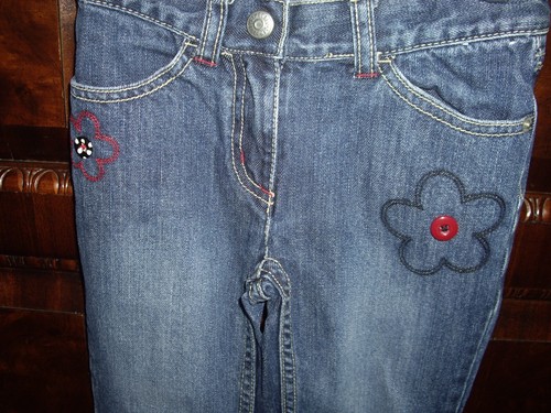 T17 EUC Girls Size 5 Gymboree Flare Leg Jeans Flower Embroidery Adjustable Waist - Picture 2 of 6