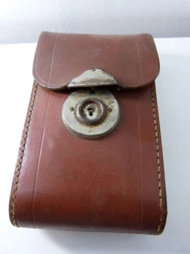 Appareils photo anciens à soufflet