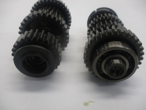 83 YAMAHA MAXIM XJ750 XJ 750 TRANSMISSION DRIVE MAIN SHAFTS - Bild 2 von 4