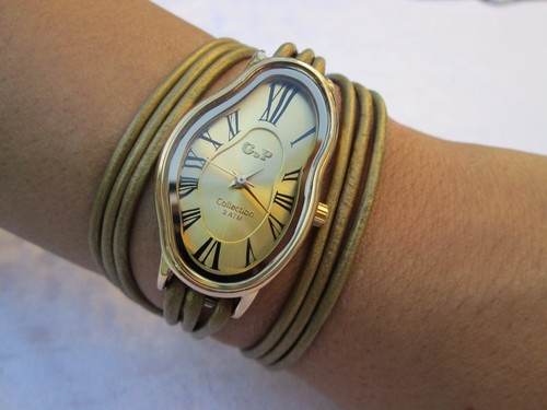 Fluid Wavy Softwatch Salvador Dali Melting Time Watch Ladies Leather wrap watch - Picture 9 of 12
