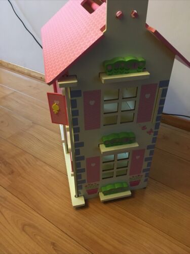 Toy - Wooden Dolls House In White/ Pink, Flat Pack - Picture 6 of 13