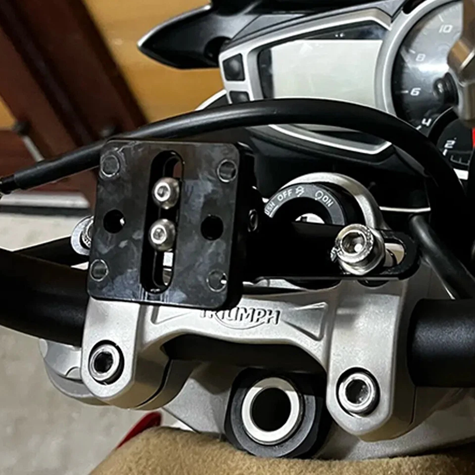 Soporte de navegación para teléfono GPS apto para Triumph Speed Triple T 509 1997-1998 Foto 3 de 4