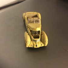 Racing Champions MINT '37 Cord Phaeton Sedan
