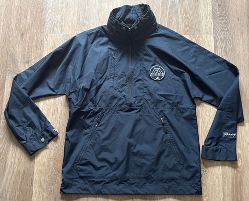 Men’s Adidas Spezial Rishton SPZL smock pullover jacket in Navy and a size M