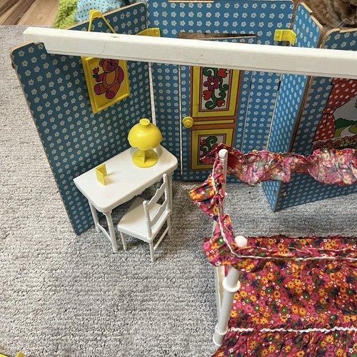 Mattel Barbie's little herman, Skipper 1975 2 en 1 dormitorio 90% completo sin muñeca - Imagen 9 de 23