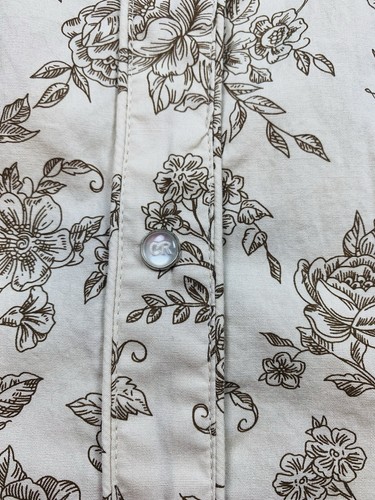 Country Royalty Women’s Lg Embroidered Red Rose Pearl Snap Western Shirt NWT - Afbeelding 7 van 12