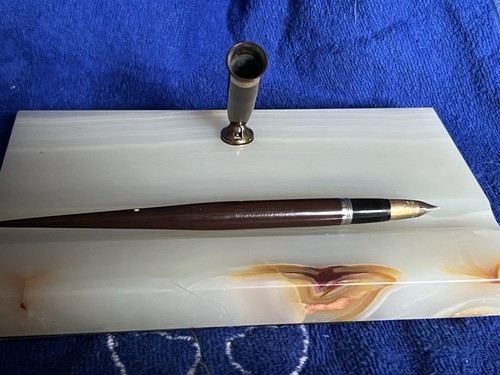 SHEAFFER’S 1930s BAKELITE FÜLLFEDERHALTER W/14k GOLD NIB AND ONYX BASE DESK SET - Bild 6 von 15
