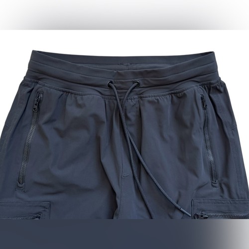 Gymshark Men’s Rest Day Cargo jogger black size small NWOT - Picture 3 of 9