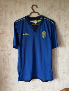 ウェア 00s umbro Sweden national team uniform 00s VINTAGE SWEDEN FOOTBALL JACKET NATIONAL TEAM SOCCER