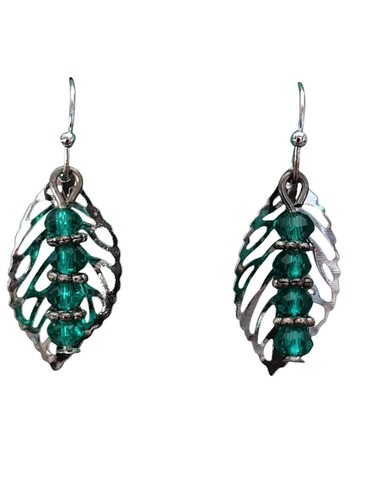 Handcrafted SILVERTONE LEAF WITH GREEN BEADS Dangle Earrings HYPOALLERGENIC - Picture 2 of 24