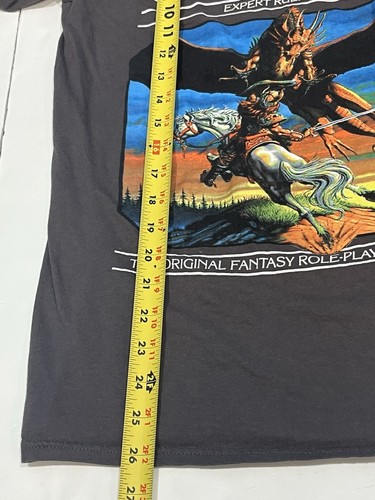 2020 Dungeons & Dragons Expert Rulebook Role-Playing Graphic Shirt Size Medium - Picture 15 of 15