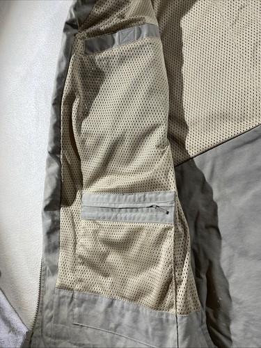 VTG Exofficio Vest Mens L Cargo Utility Safari Fishing Hiking Gorpcore Beige - Picture 8 of 10