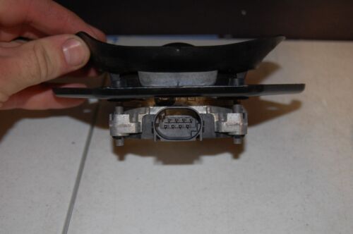 2018-2020 Chrysler Pacifica Cruise Control Distance Sensor 04672757AA - Picture 5 of 8