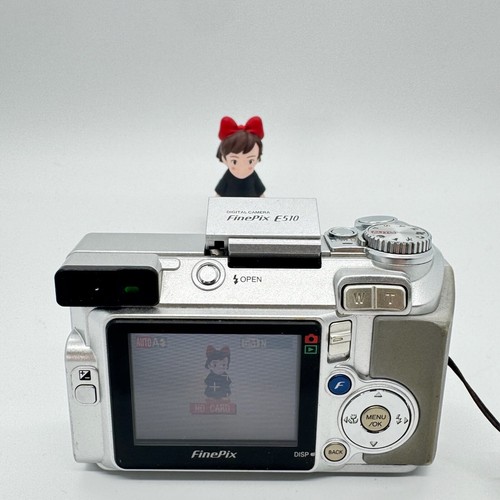 Fujifilm Finepix E510 Digital Camera 5.2MP Compact Y2K Tested & Working - Picture 5 of 10
