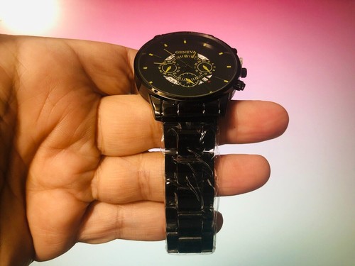 Men's Watch - Geneva - Black Casing & Band with Black Face - Quartz/Date - NEW - Picture 3 of 5