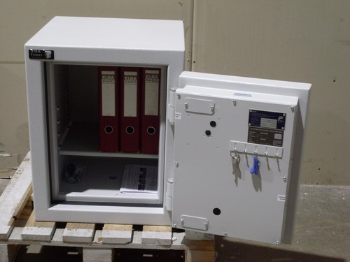 Tresor ECBS Grad IV EN 1143-1 Zahlenschloss Wertschutzschrank 305 Kg ähnlich VdS - Bild 111 von 185