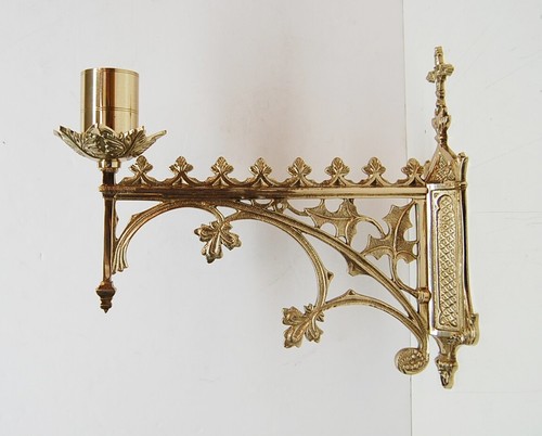 BRASS WALL MOUNTED CHURCH CONSECRATION CANDLE HOLDER #195 (CHALICE CO.) - Picture 2 of 8