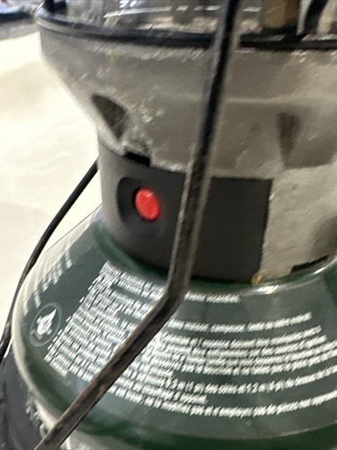 Coleman NorthStar dual fuel lantern - fishing/camping - Battery Starter - Picture 18 of 23